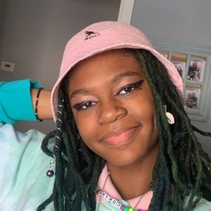 Meet your Posher, Rakel